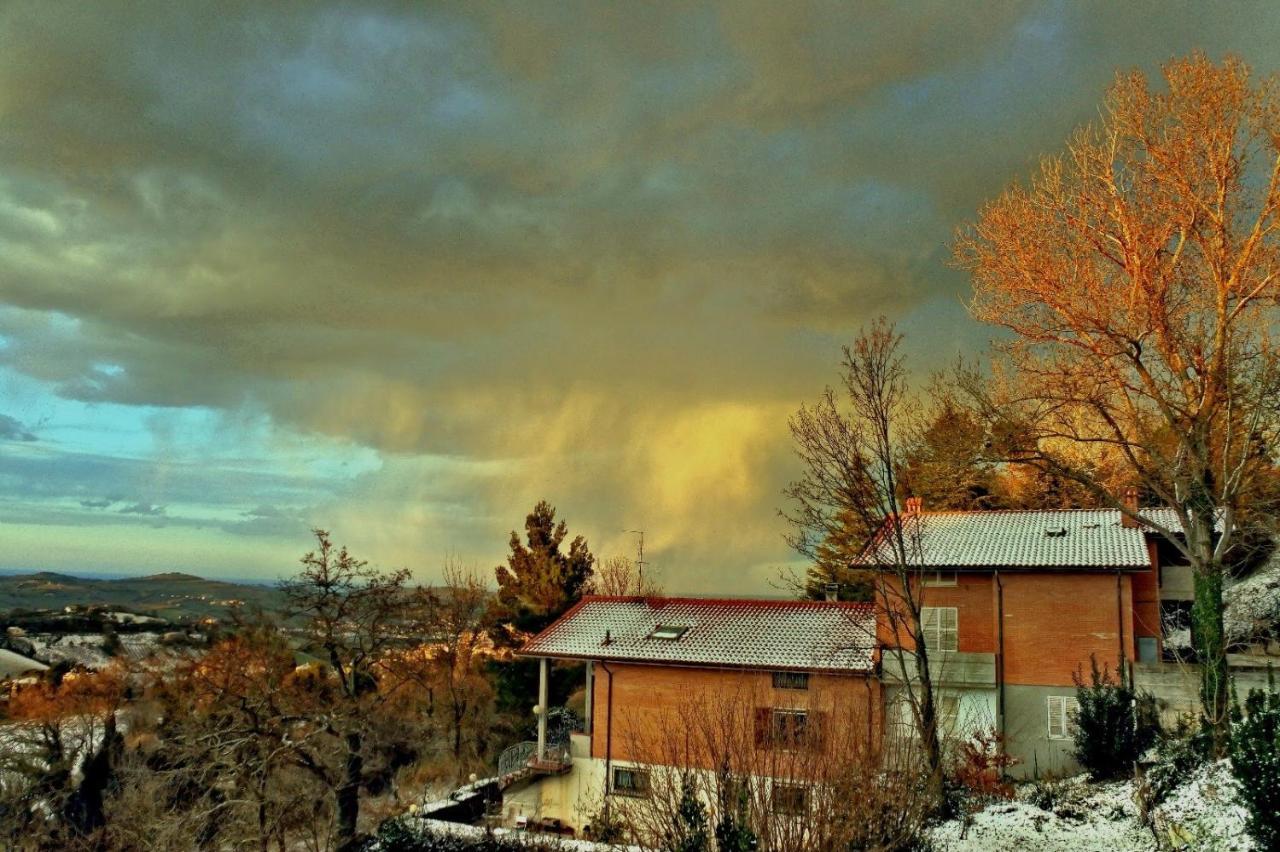 Villa Ca' Dell'Olmo Monteciccardo Exteriér fotografie